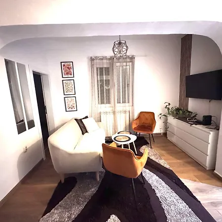 Miss Nareen's Apartment, Free Garage Spot * Sarajevo